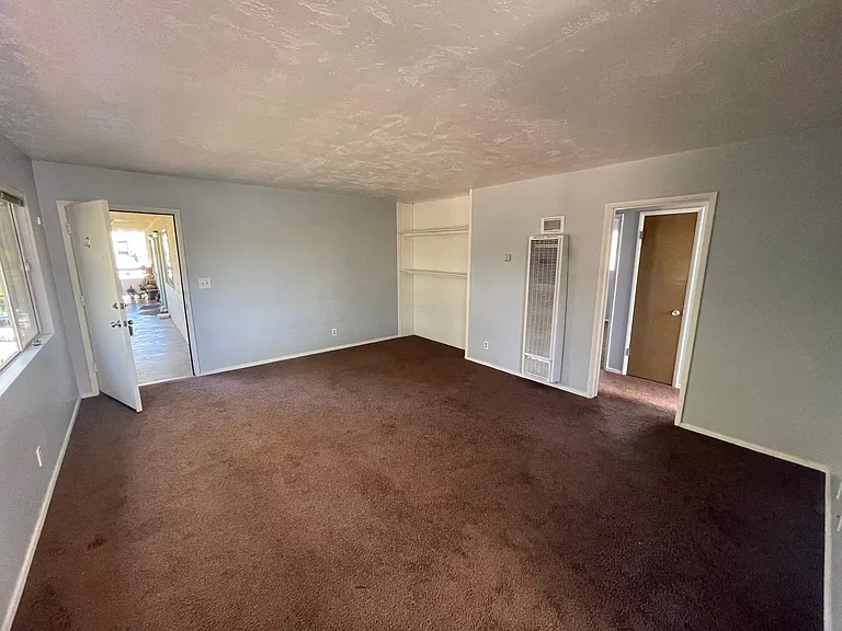 1525 Mill St #6 — Photo 2
