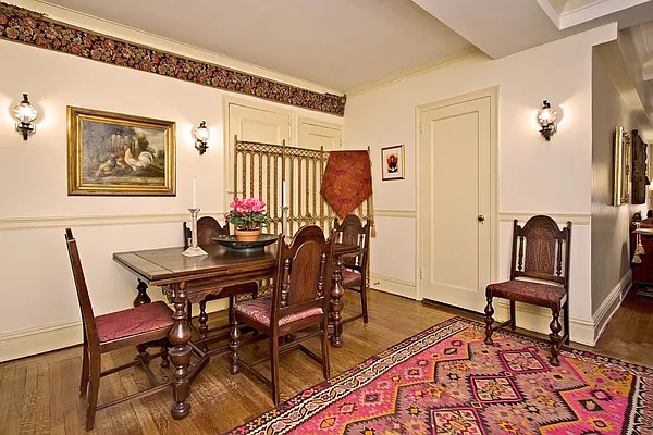 Sold by Corcoran | media 3