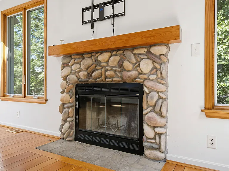 7767 Shawnee Run Rd — Photo 9