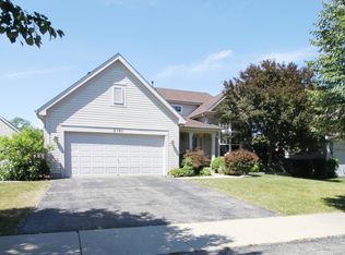 3181 Bennett Pl, Aurora, IL 60502