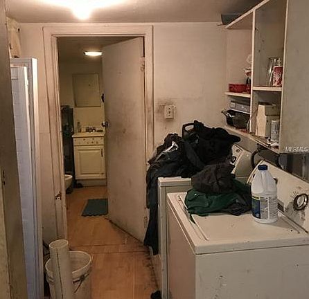 4th image of 2311 W Saint Conrad St