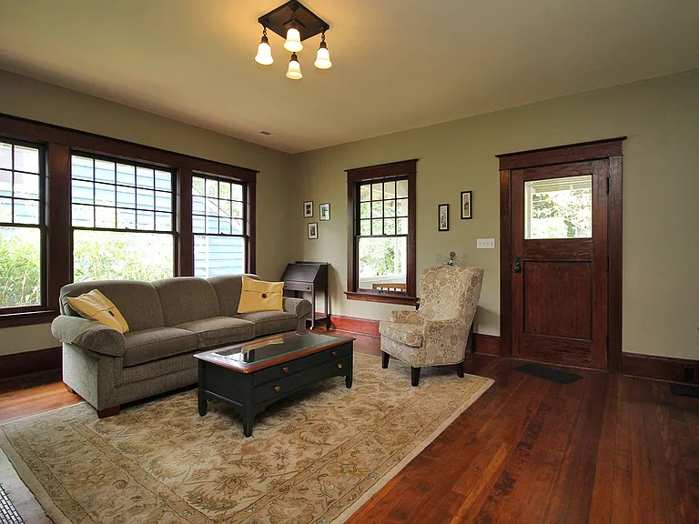 3314 SE Brooklyn St — Photo 4