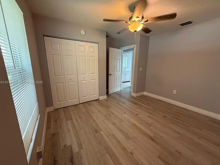4393 Davis Rd #2 — Photo 9