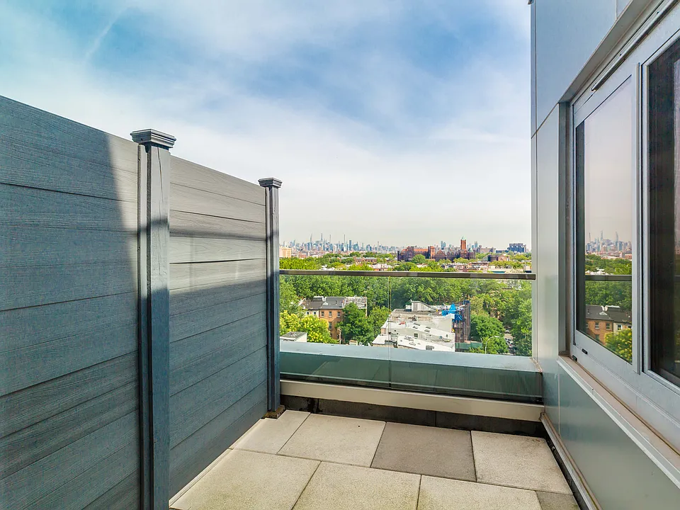 1328 Fulton St #Penthouse 102