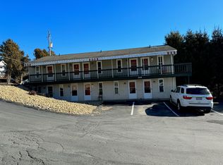 244 Elkin Ave APT 10, Indiana, PA 15701