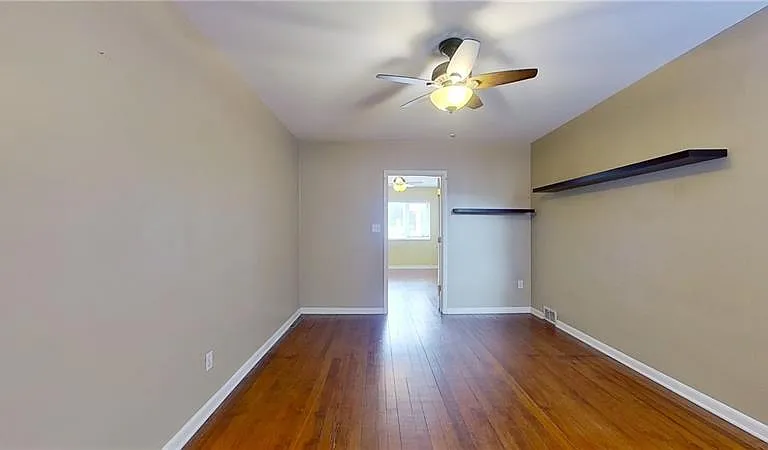 3942 Liberty Ave #2 — Photo 10