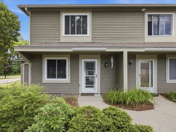 1 Overlook Drive, South Burlington, VT 05403