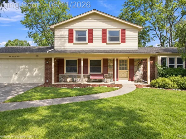 5554 Edinborough Dr, West Bloomfield, MI 48322