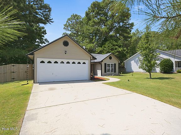 3rd image of 3429 Preakness Place