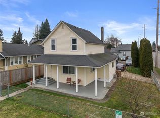 8402 Tacoma Ave S, Tacoma, WA