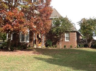 1316 N Reid Hooker, Eads, TN 38028