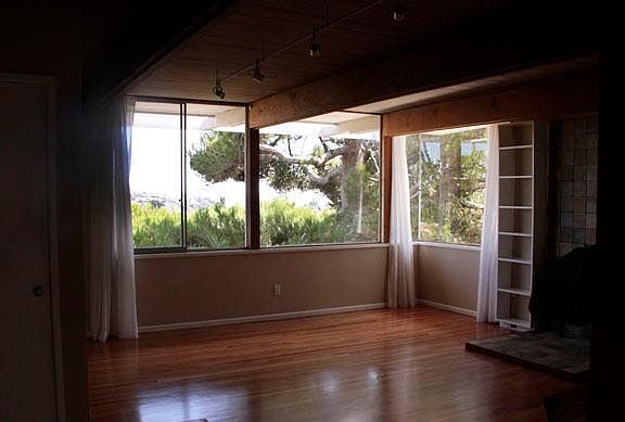 4th image of 3977 La Cresta Dr