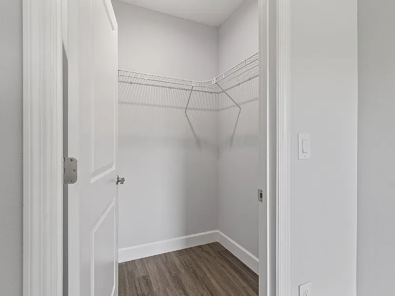 2224 Hilton St — Photo 18