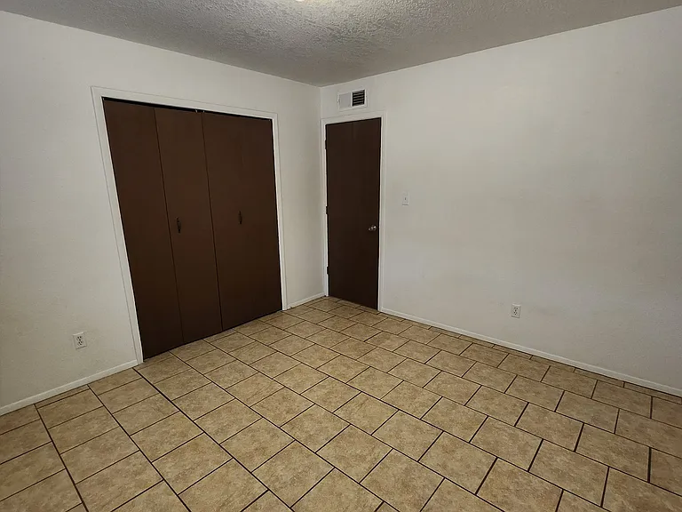 448 Dartmouth Ave #C — Photo 14
