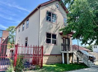 2948 E 95th St, Chicago, IL 60617