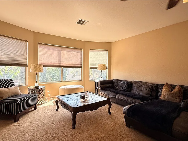 10633 Adamsong Ave — Photo 20