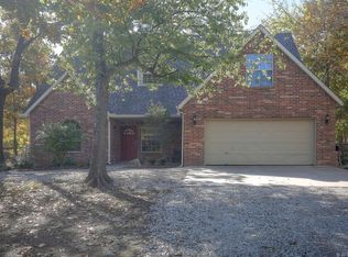 5062 E Cedar Ridge Rd, Claremore, OK 74019