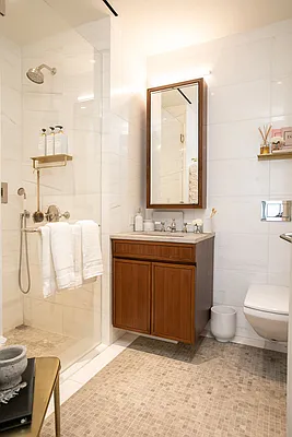 Rented by Oxford Property Group | media 8