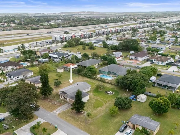 10740 SW 218th St, Miami, FL 33170