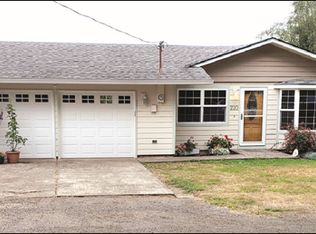 220 Bluebird Ln, Tillamook, OR 97141