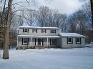 14 Surrey Ln, Mendham, NJ 07945