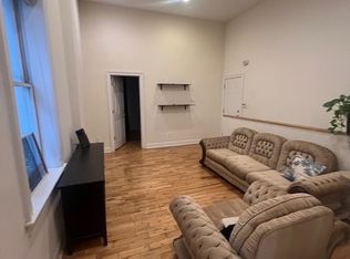 1626 Mount Vernon St, Philadelphia, PA 19130