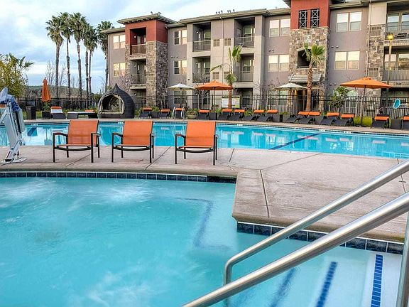Pool & Spa| Apartments in Fairfield, CA | Verdant at Green Valley Apartments