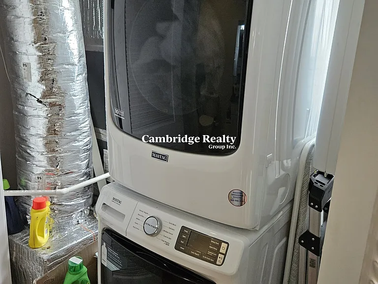 14 Fern St #14T — Photo 16