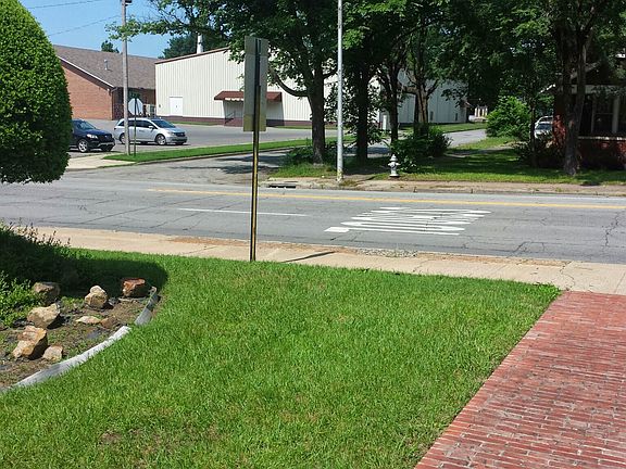 4th image of 2100 Main St