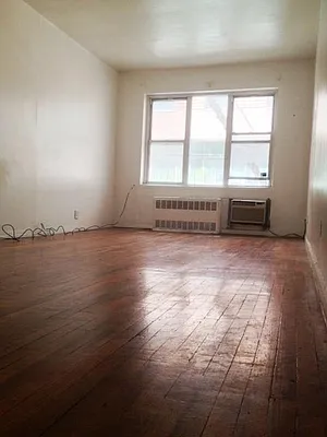 Rented by AJ Clarke | media 19