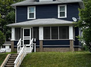 1256 S Main St, Burlington, IA 52601
