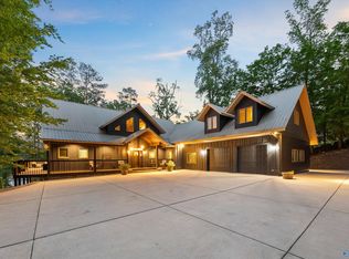 375 Adeline Way, Scottsboro, AL 35769