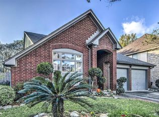 14638 Saint Cloud Dr, Houston, TX 77062