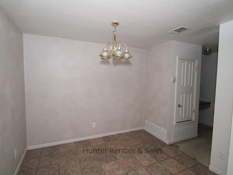 3509B Dustin Ct — Photo 11