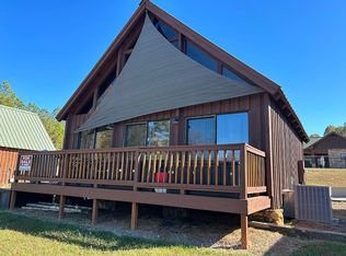 2 Kitty Hawk Ln, Six Mile, SC 29682