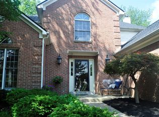 576 Hunters Green Ct, Lexington, KY 40509