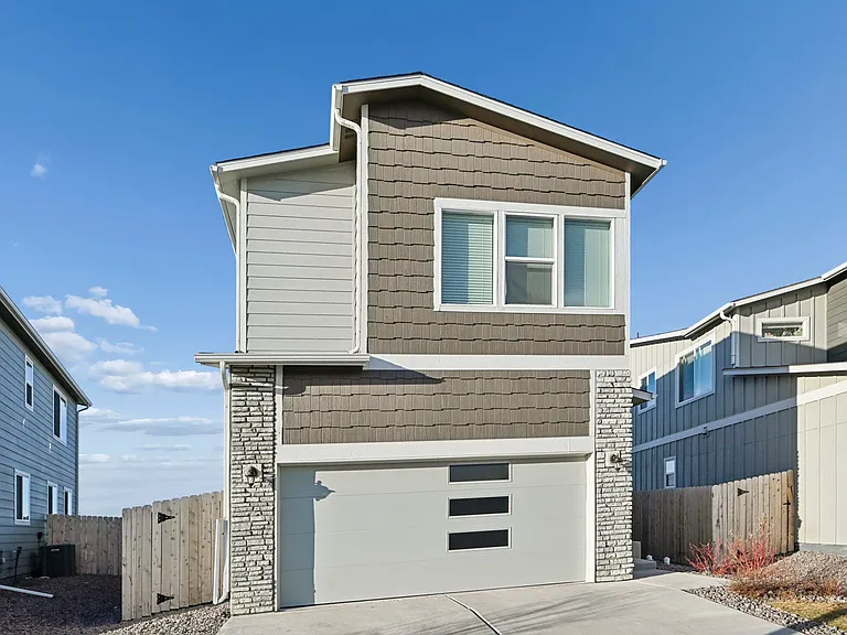 11197 House Finch Ln — Photo 1