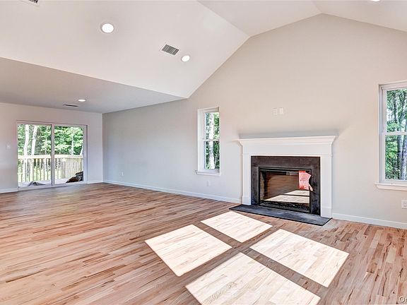 5th image of 9 Black Gum Court