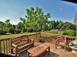 695 Love Springs Rd, Cowpens, SC 29330