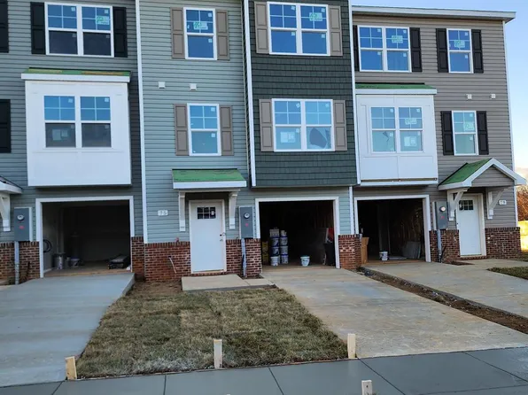 75 Olga Dr, Martinsburg, WV 25403