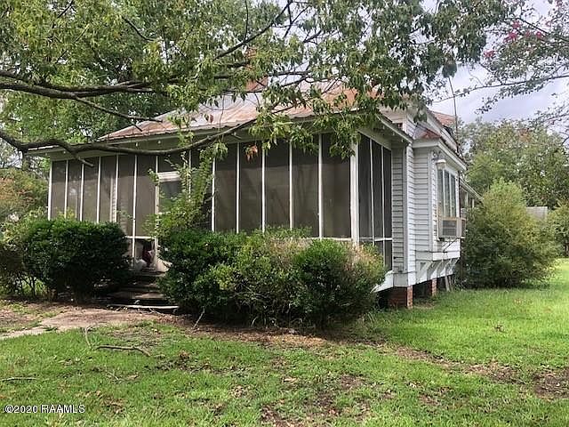 1st image of 308 Laran St