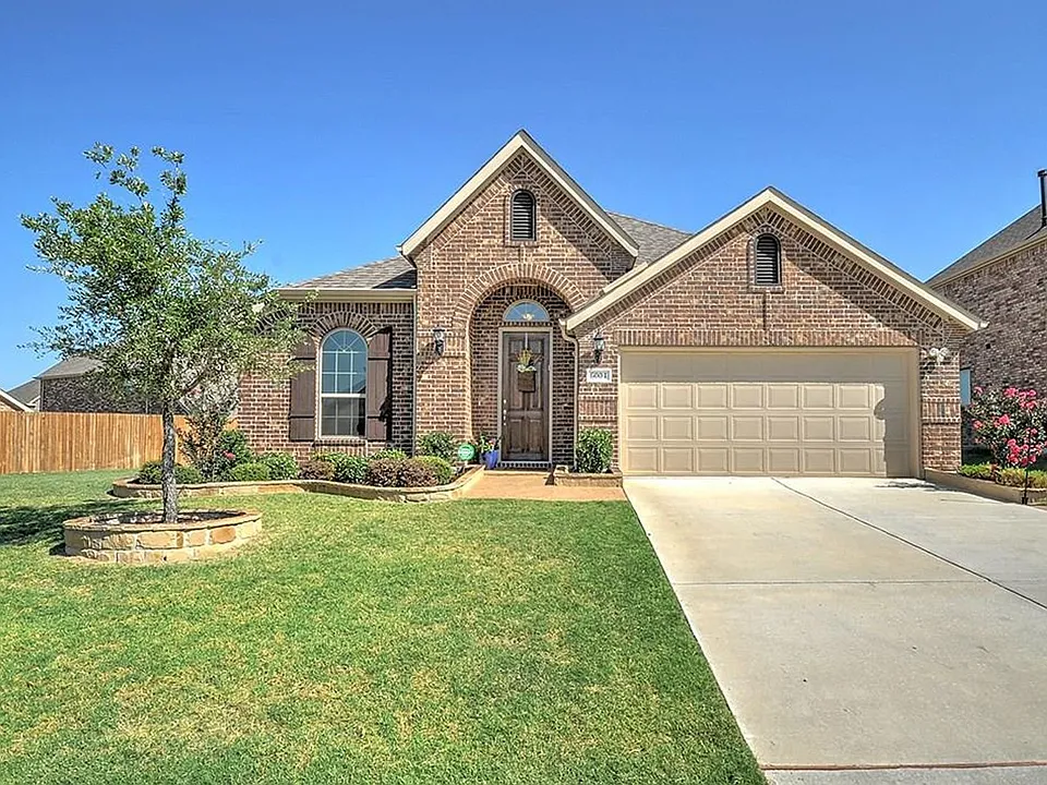 6004 Fremont Dr