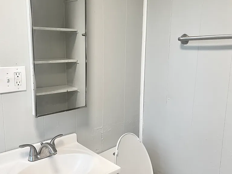 106 Webster St #2 — Photo 19