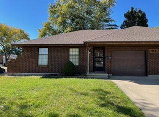 514 NE Magellan Ave, Lees Summit, MO 64063