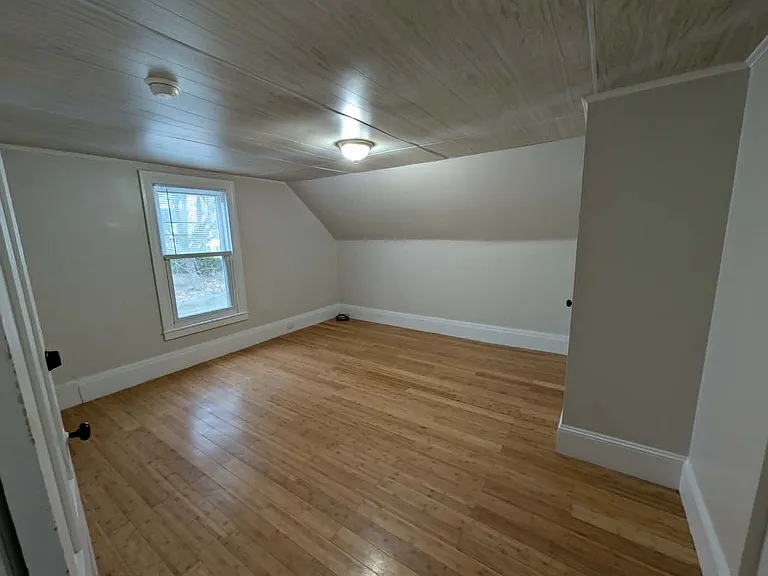 258 Essex St — Photo 19