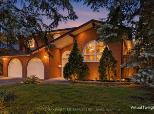2389 Frayne Ct, Mississauga, ON L5A3X7