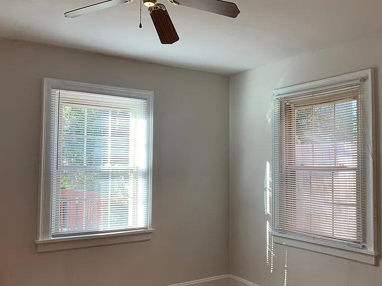 931 Nassau St #1 — Photo 11