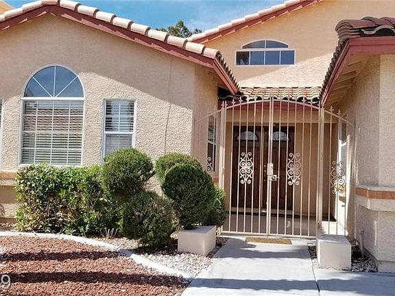 2nd image of 9041 Sunny Hills Ct