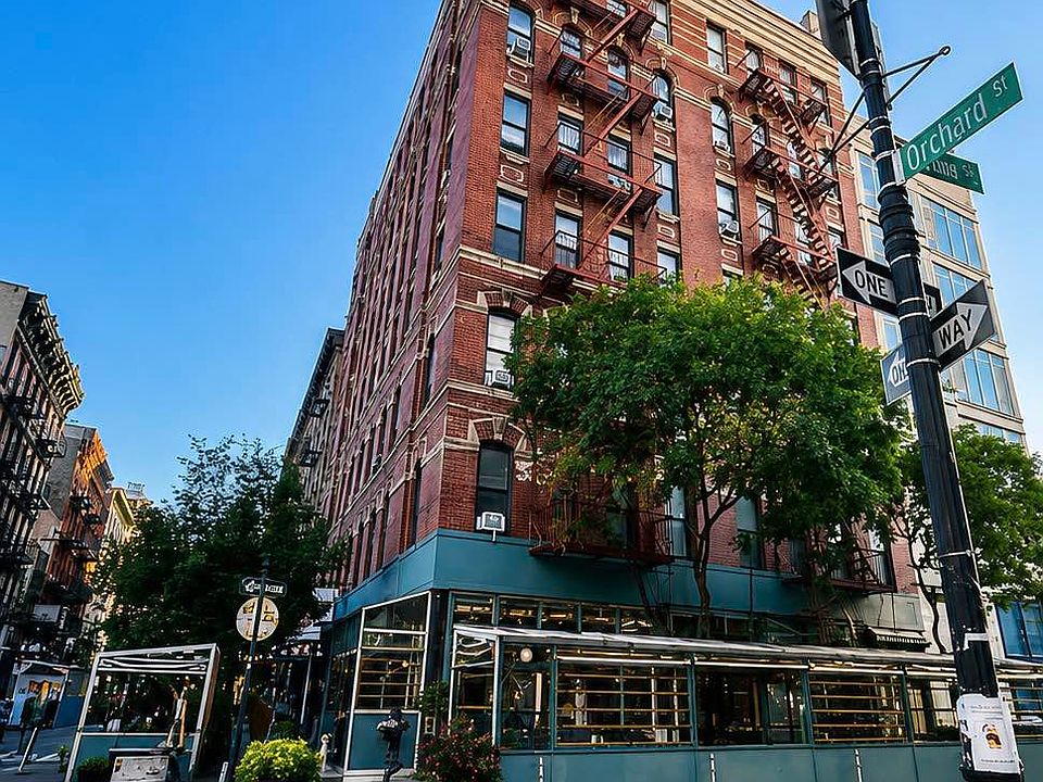 1st image of 261 Broome St APT 3A