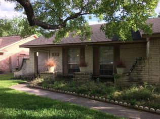 7707 Sawmill Trl, Houston, TX 77040
